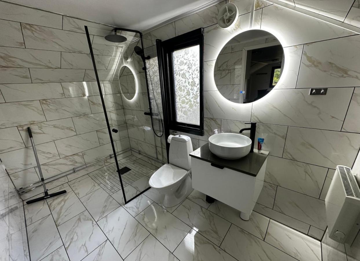 Luxurious Apartment Near Citycenter Borås Zewnętrze zdjęcie